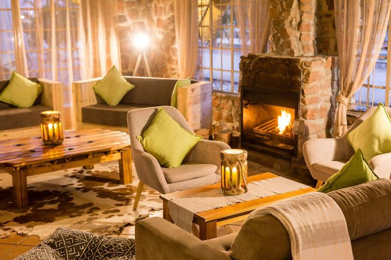 Elegant Desert Lodge image