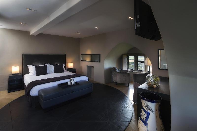 Roch Castle Hotel image