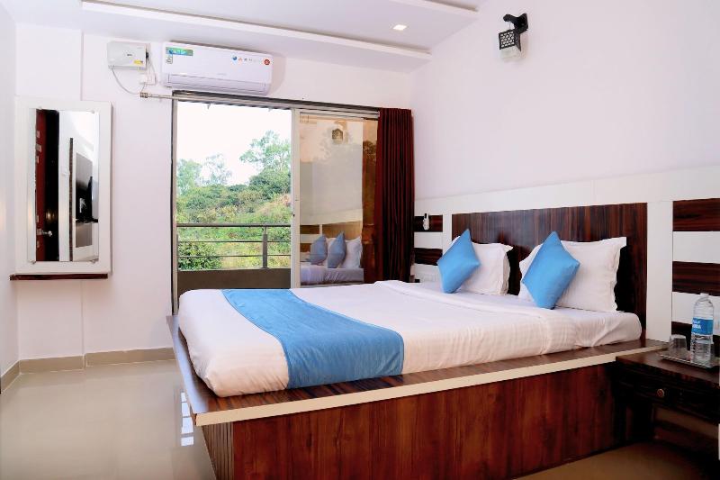 Hotel Royal Hills image