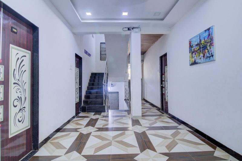 Hotel Royal Hills image