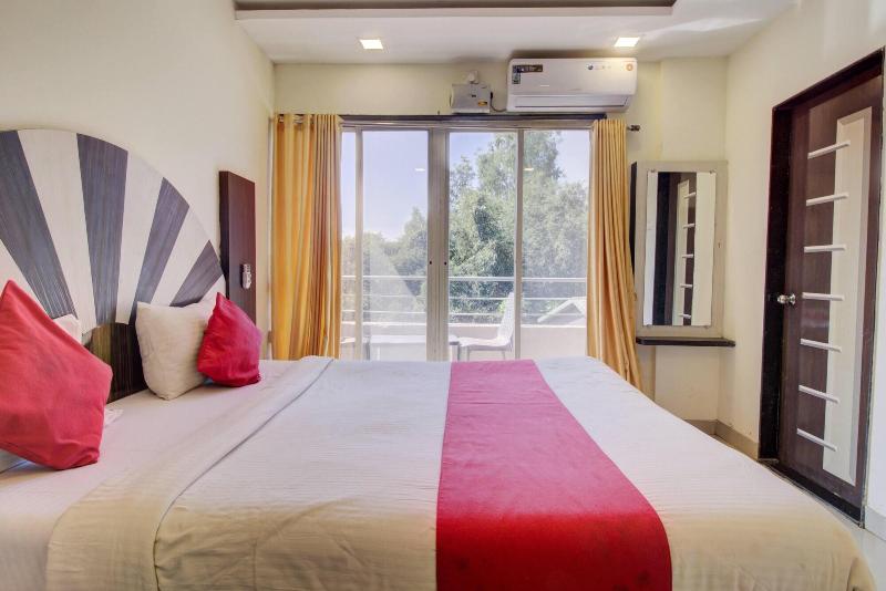 Hotel Royal Hills image