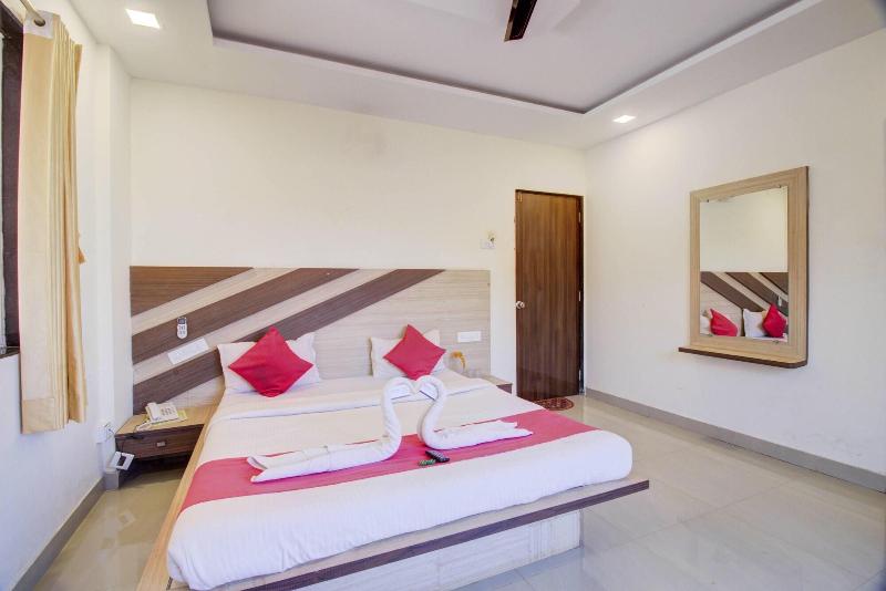 Hotel Royal Hills image