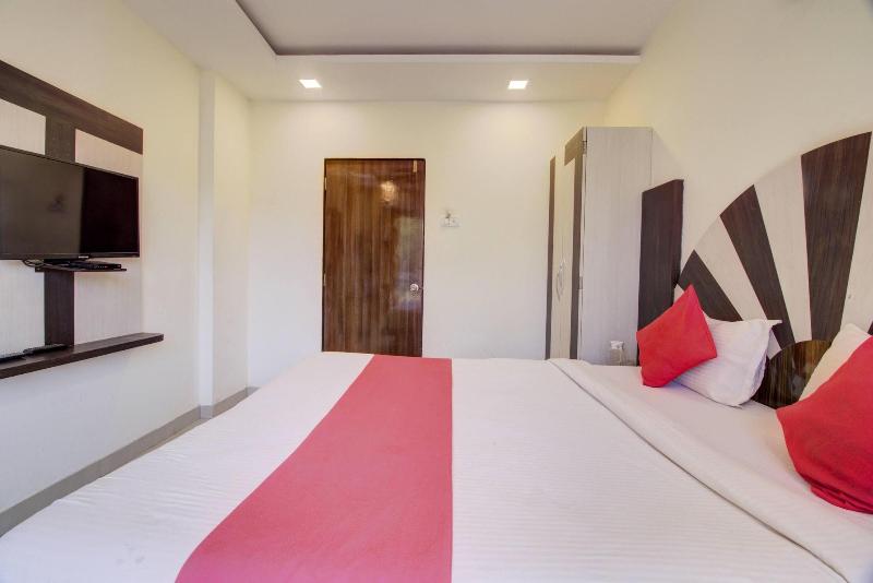 Hotel Royal Hills image
