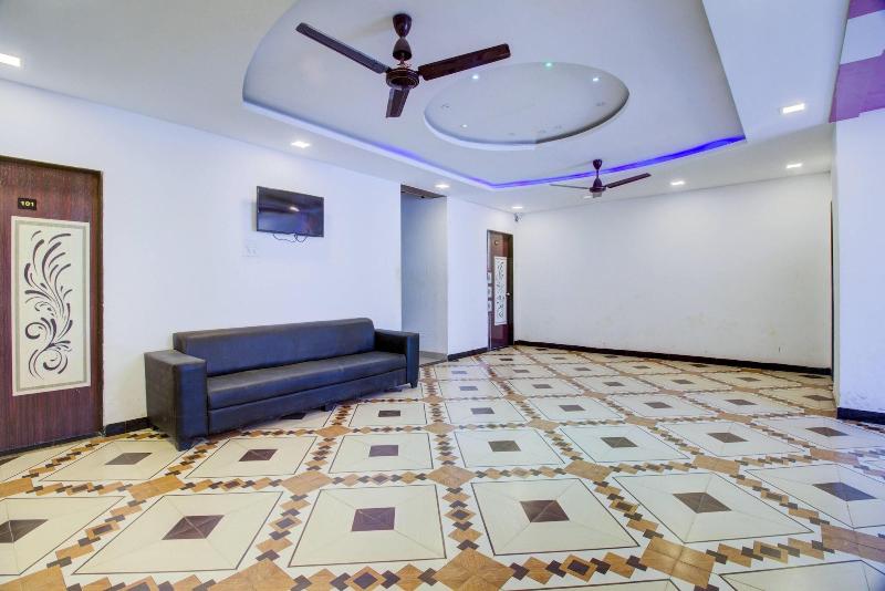 Hotel Royal Hills image