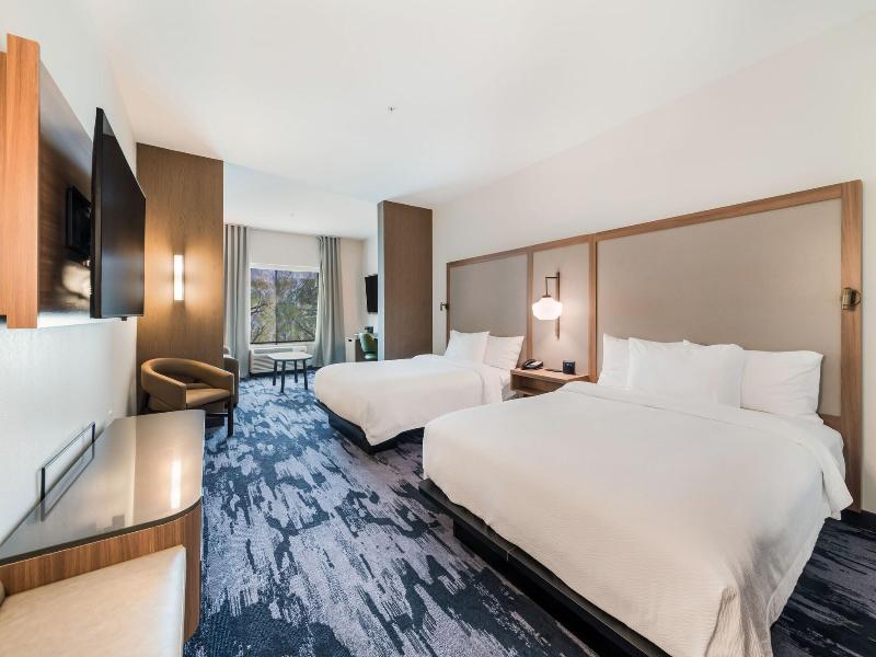 Fairfield Inn Suites By Marriott Knoxville Clinton image
