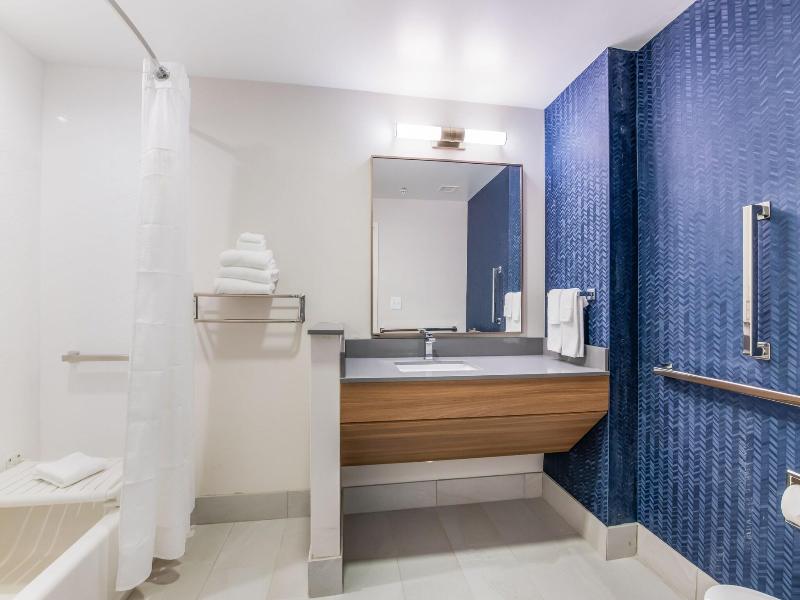 Fairfield Inn Suites By Marriott Knoxville Clinton image