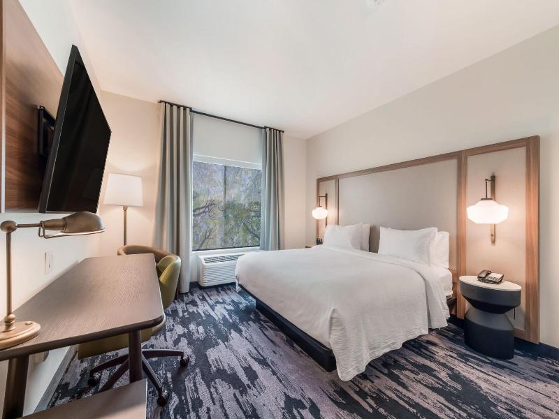 Fairfield Inn Suites By Marriott Knoxville Clinton image