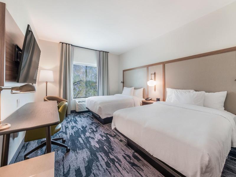 Fairfield Inn Suites By Marriott Knoxville Clinton image
