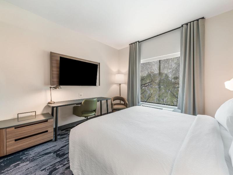 Fairfield Inn Suites By Marriott Knoxville Clinton image