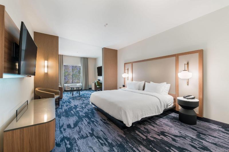 Fairfield Inn Suites By Marriott Knoxville Clinton image