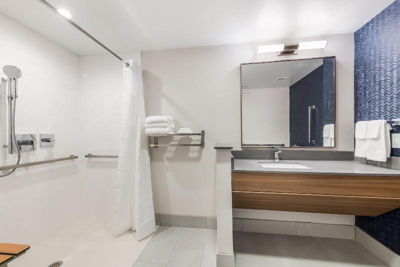 Fairfield Inn Suites By Marriott Knoxville Clinton image