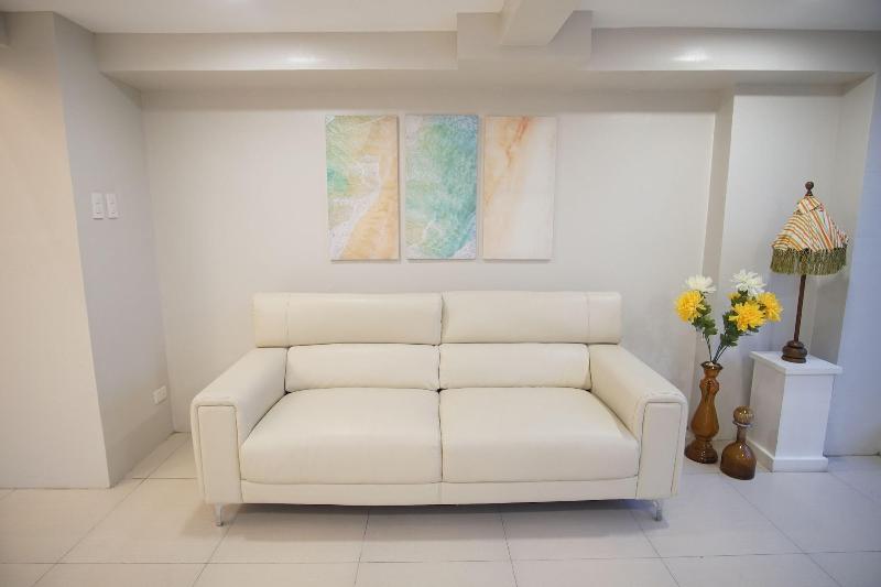 Gilmore Tower Suites By Sms Hospitality image