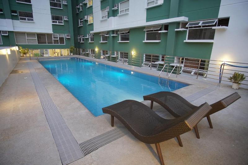 Gilmore Tower Suites By Sms Hospitality image