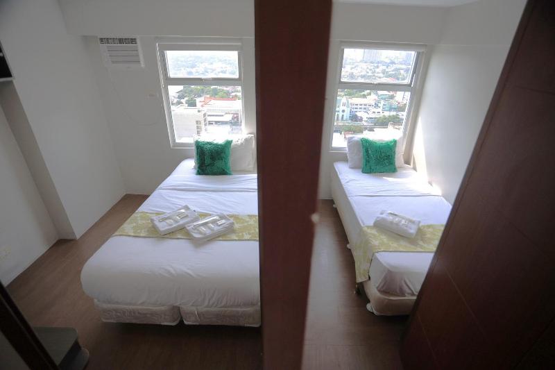 Gilmore Tower Suites By Sms Hospitality image