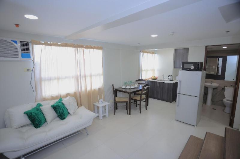 Gilmore Tower Suites By Sms Hospitality image