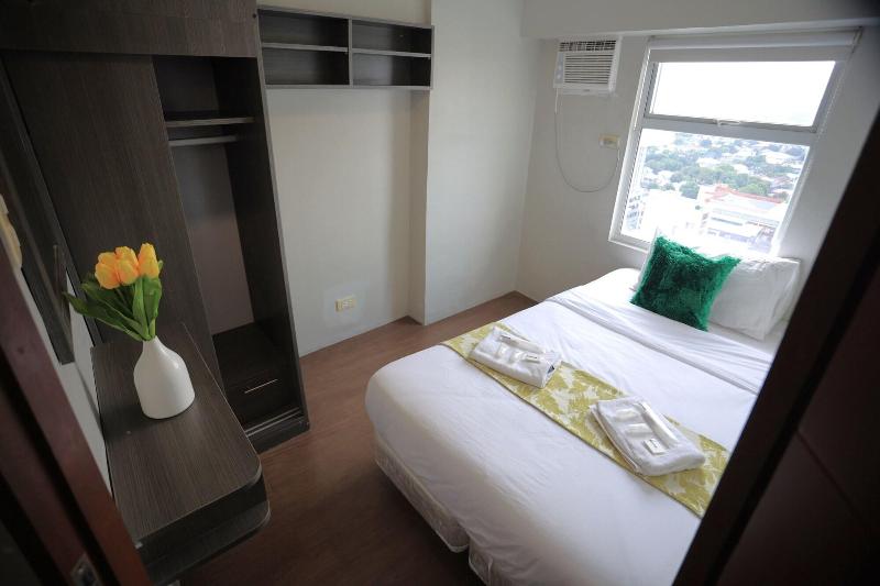 Gilmore Tower Suites By Sms Hospitality image