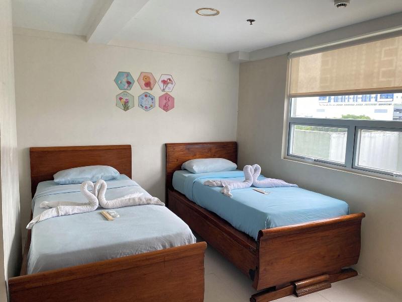 Gilmore Tower Suites By Sms Hospitality image