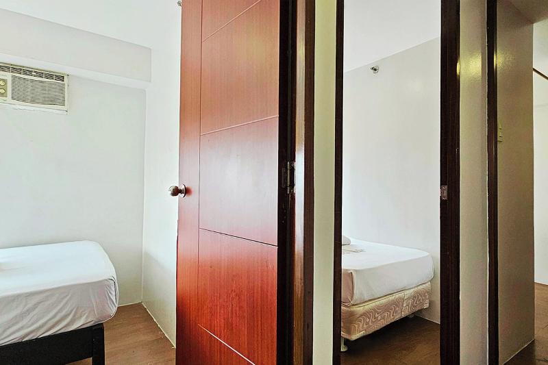 Gilmore Tower Suites By Sms Hospitality image