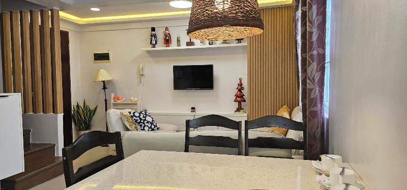 Gilmore Tower Suites By Sms Hospitality image