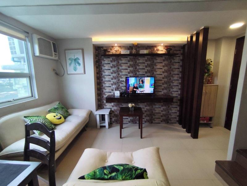 Gilmore Tower Suites By Sms Hospitality image