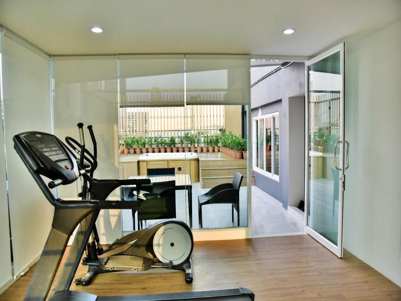 The Kaze 34 Hotel And Serviced Residence image