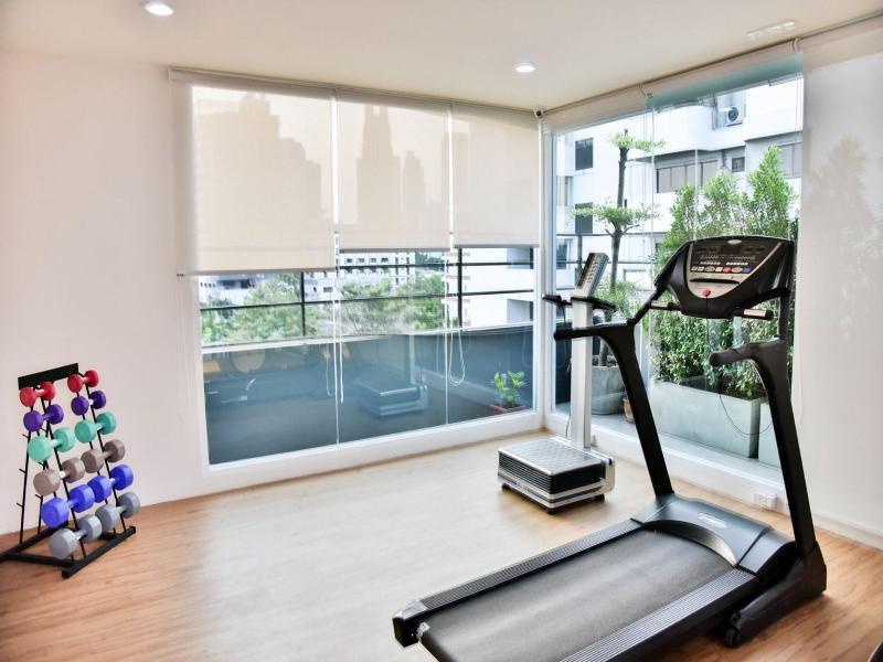 The Kaze 34 Hotel And Serviced Residence image