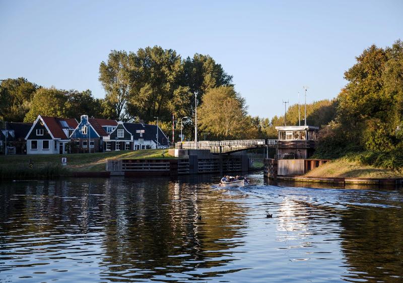 Sweets Buiksloterdraaibrug image
