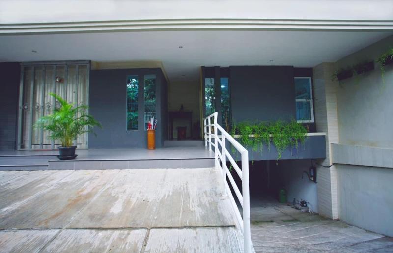 Blossom Resident Blok M image
