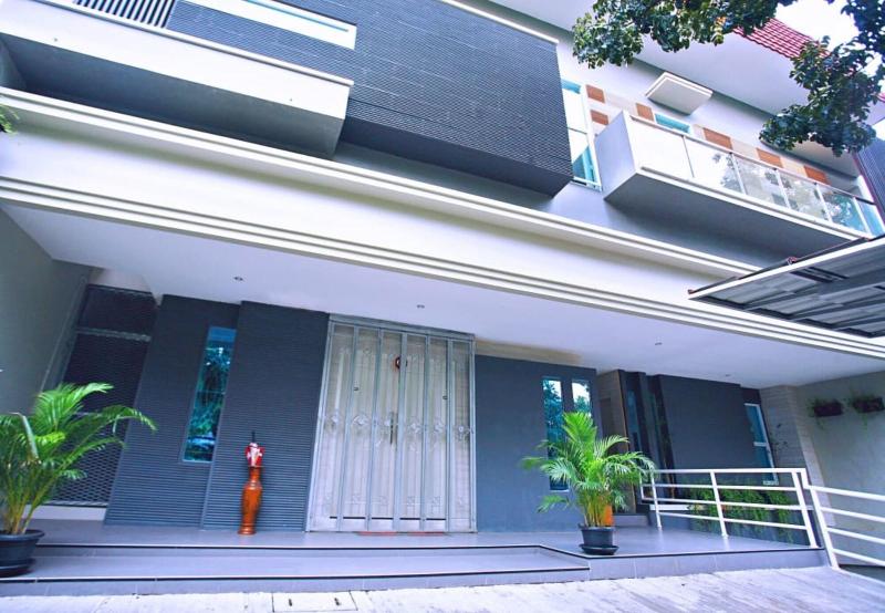 Blossom Resident Blok M image