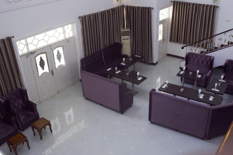 Kingsbridge Royale Hotel image