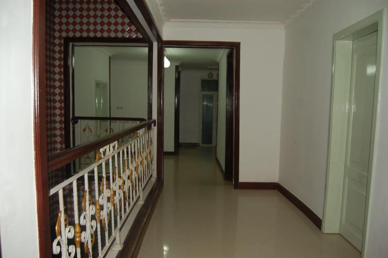 Kingsbridge Royale Hotel image
