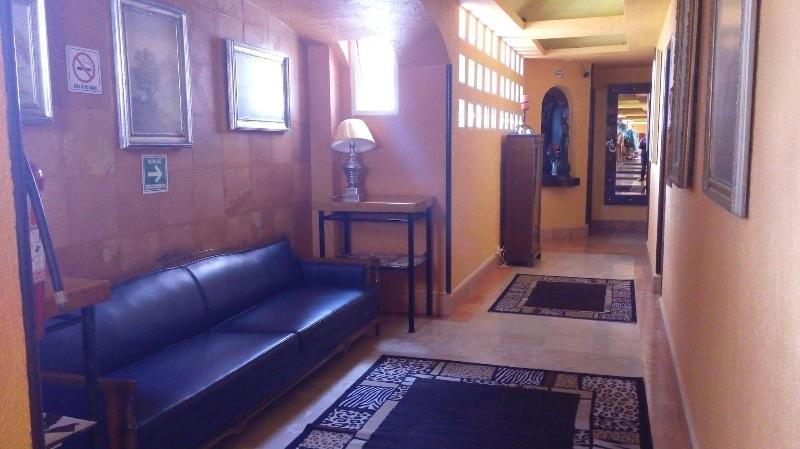 Hotel Real Azteca image