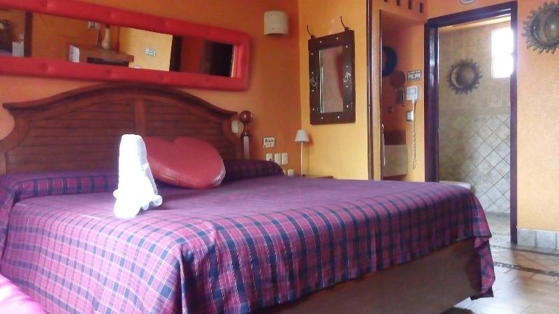 Hotel Real Azteca image