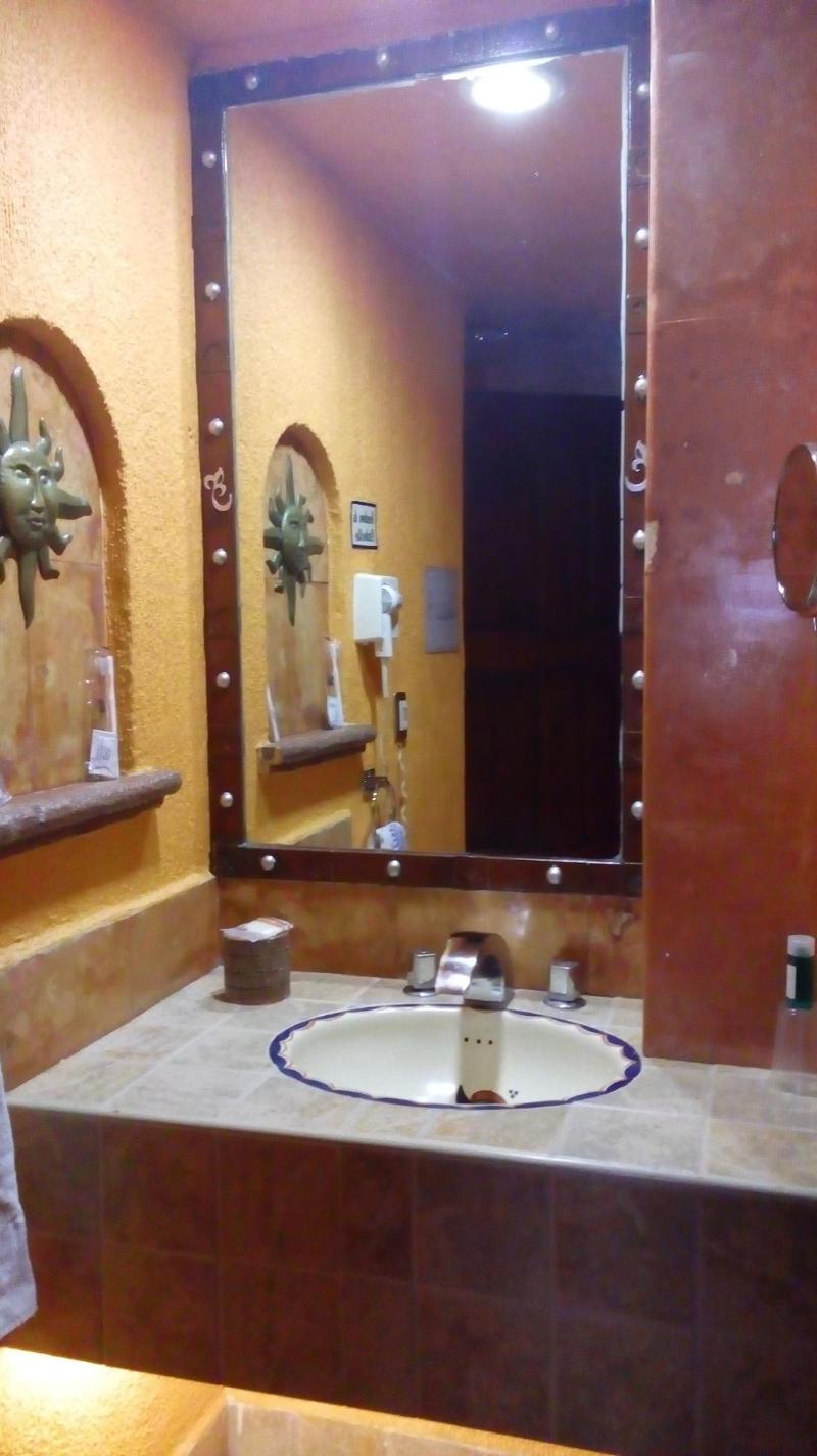Hotel Real Azteca image