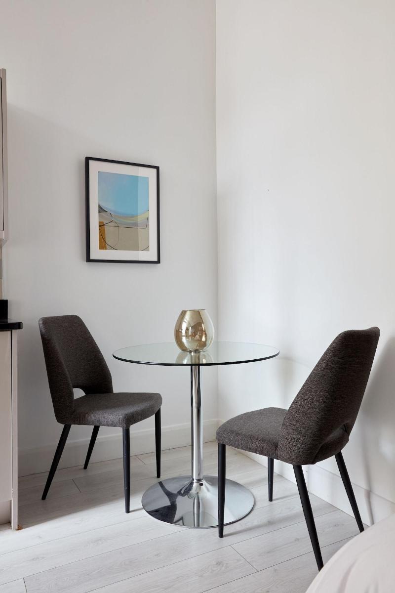 Sonder Mountjoy Square image