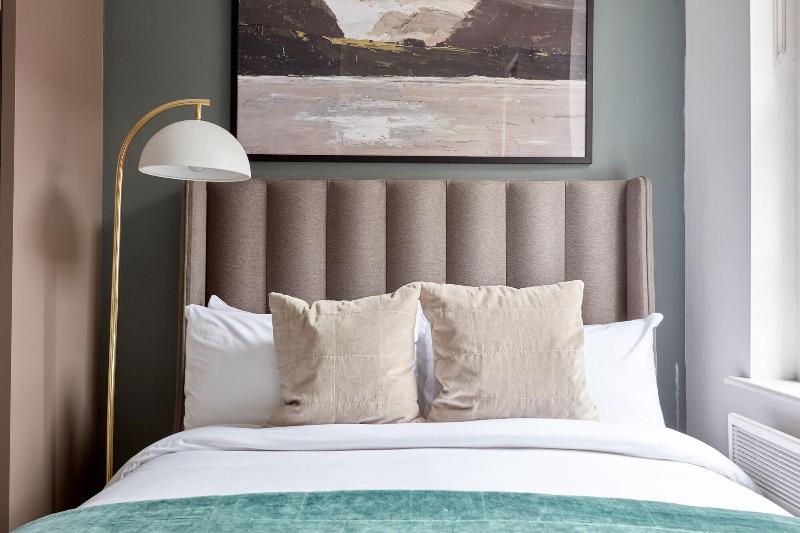 Sonder Mountjoy Square image