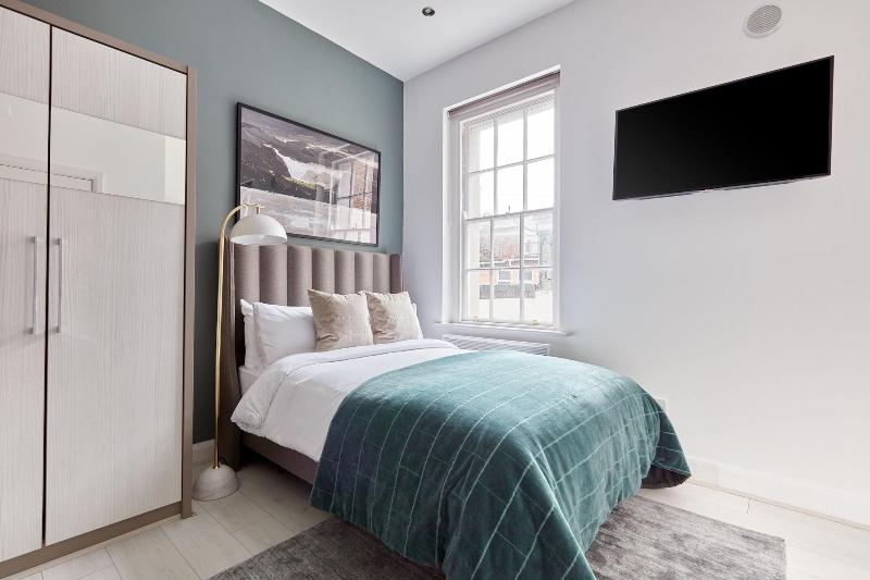 Sonder Mountjoy Square image