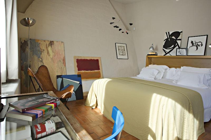 Enca S D Emporda image