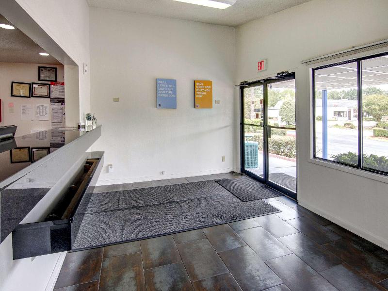 Motel 6 Union City Ga Atlanta Airport image