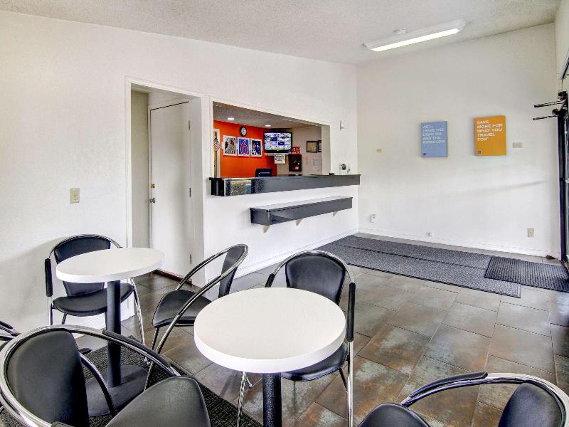 Motel 6 Union City Ga Atlanta Airport image