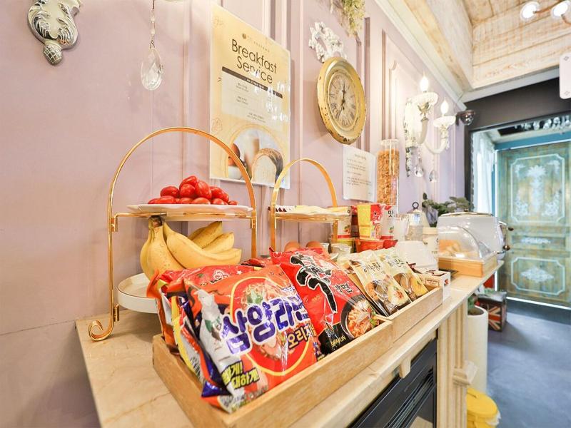 Hotel February Suseong image