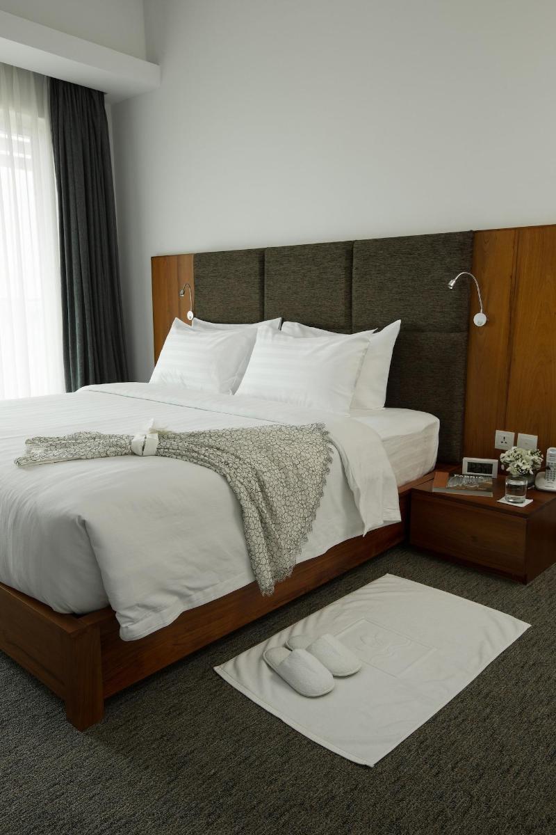 Bellevue Serviced Apartments image