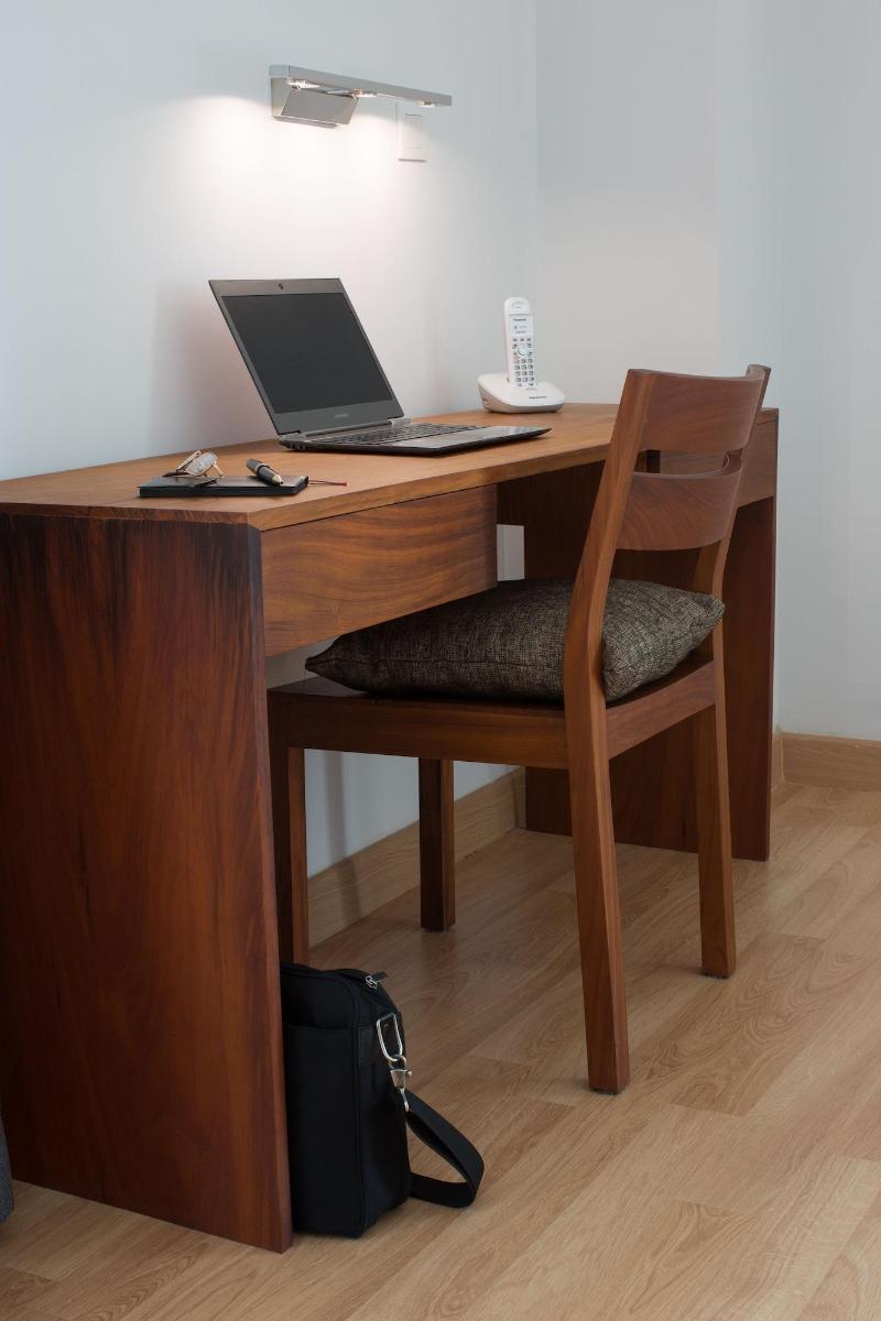 Bellevue Serviced Apartments image