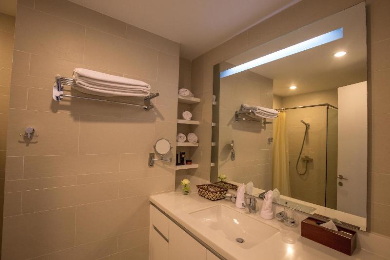 Bellevue Serviced Apartments image