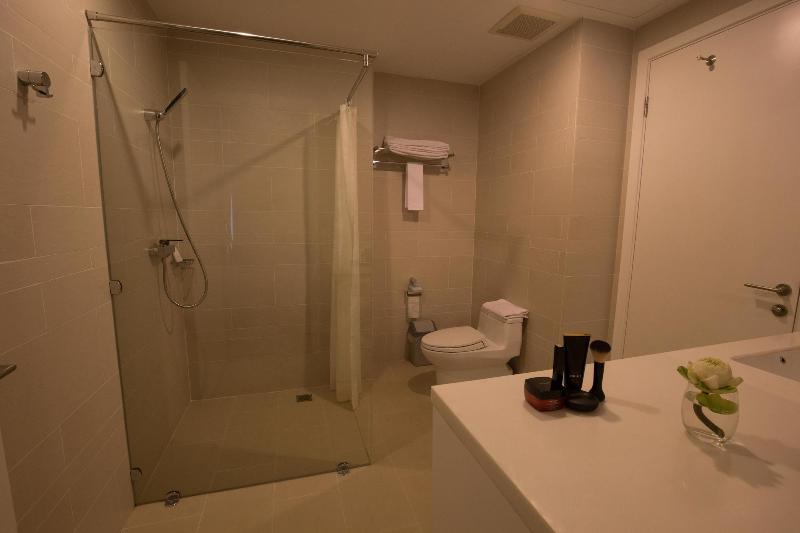 Bellevue Serviced Apartments image