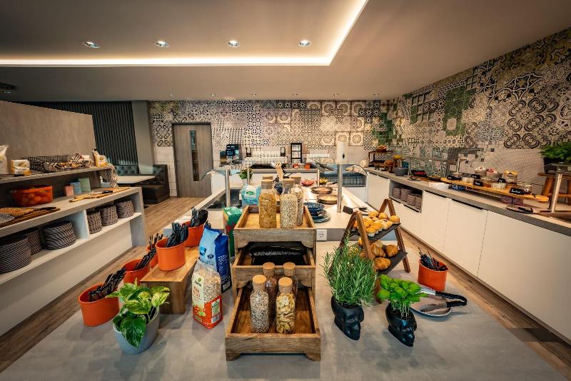 Loginn Hotel Stuttgart Zuffenhausen - Alojamientos en STUTTGART