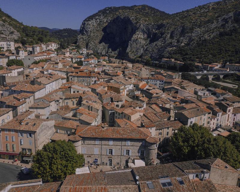 L Ha Tel Du Garage Des Cevennes image