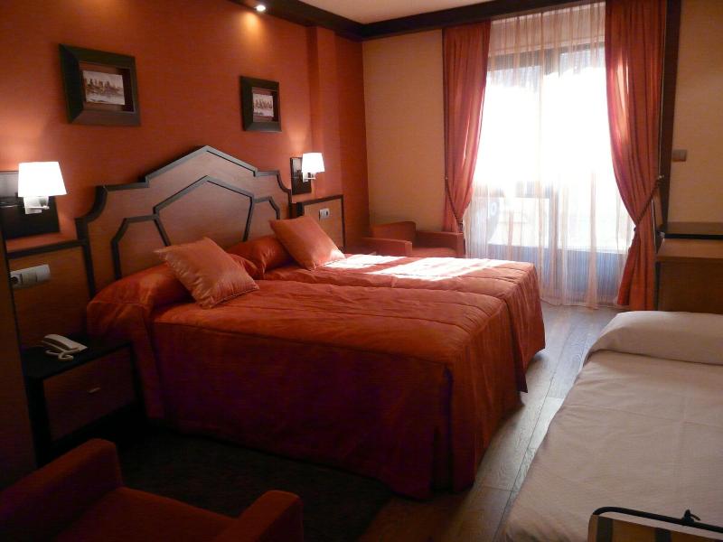 Hotel Ta O Manolo De Noia image