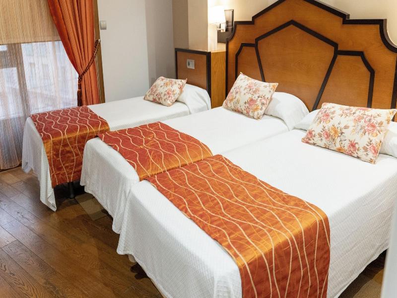 Hotel Ta O Manolo De Noia image