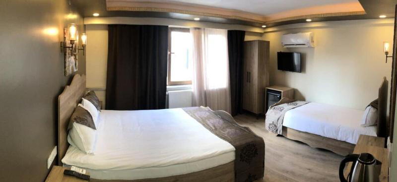 Golden Sail Hotel Old City image